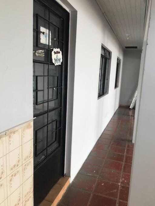 Casa Com 2 Quartos Agradaveis Com Ar Condicionado Foz do Iguaçu Eksteriør bilde
